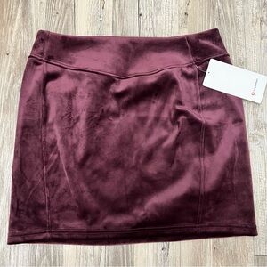NWT Lululemon Velvet Scuba Skirt